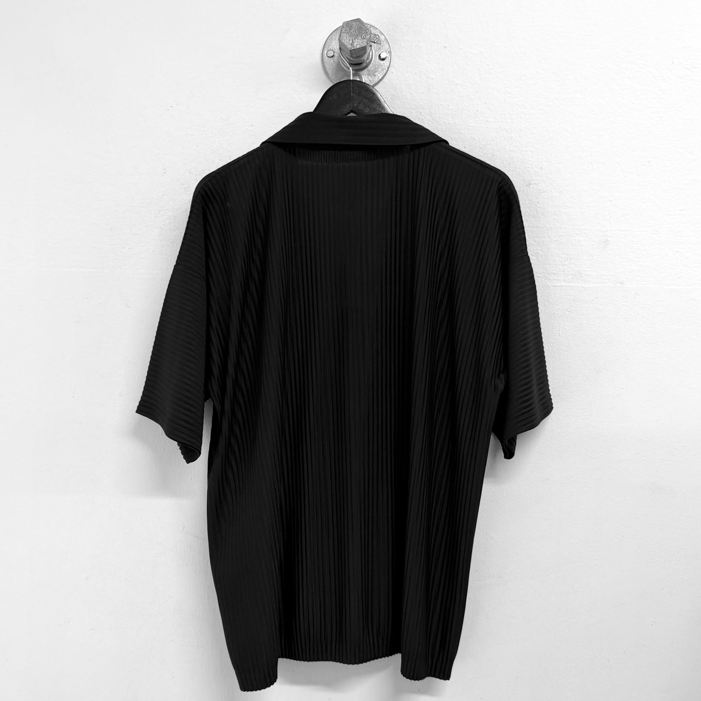 ISSEY MIYAKE HOMME PLISSÈ Polo T-Shirt