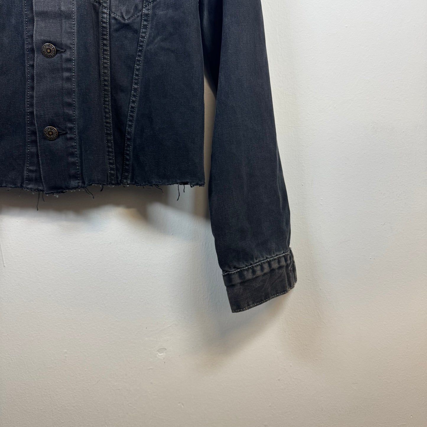 LEVIS Cropped Denim Jacket Type 3