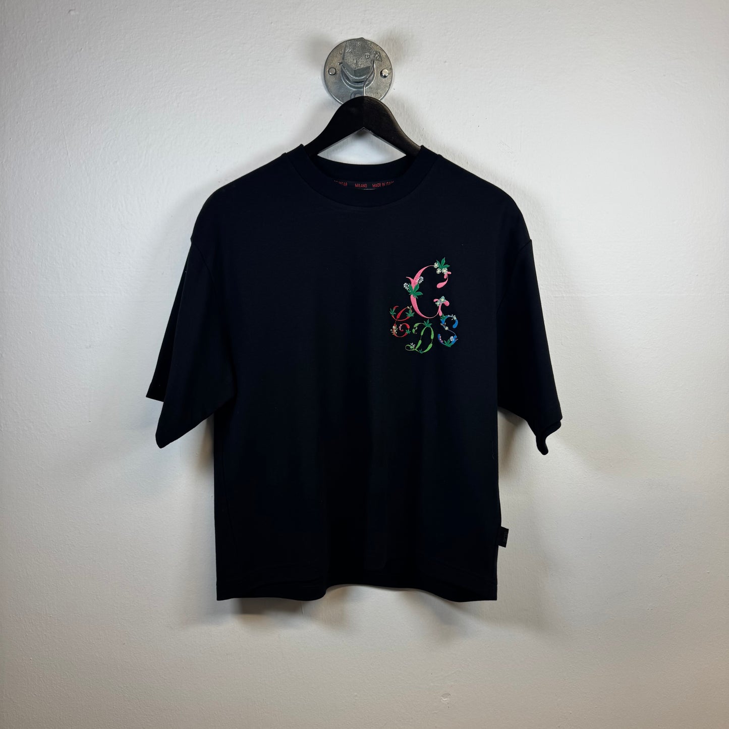 CDDS Embroidered Cropped Tshirt