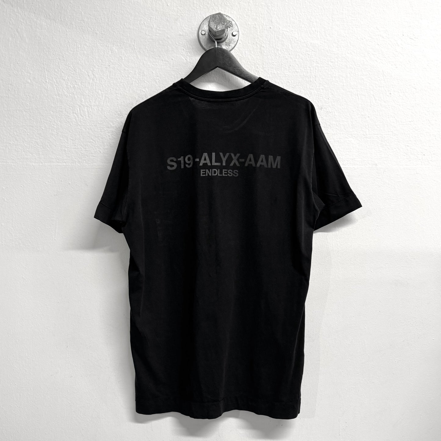 1017 ALYX 9SM SS19 Pocket T-Shirt