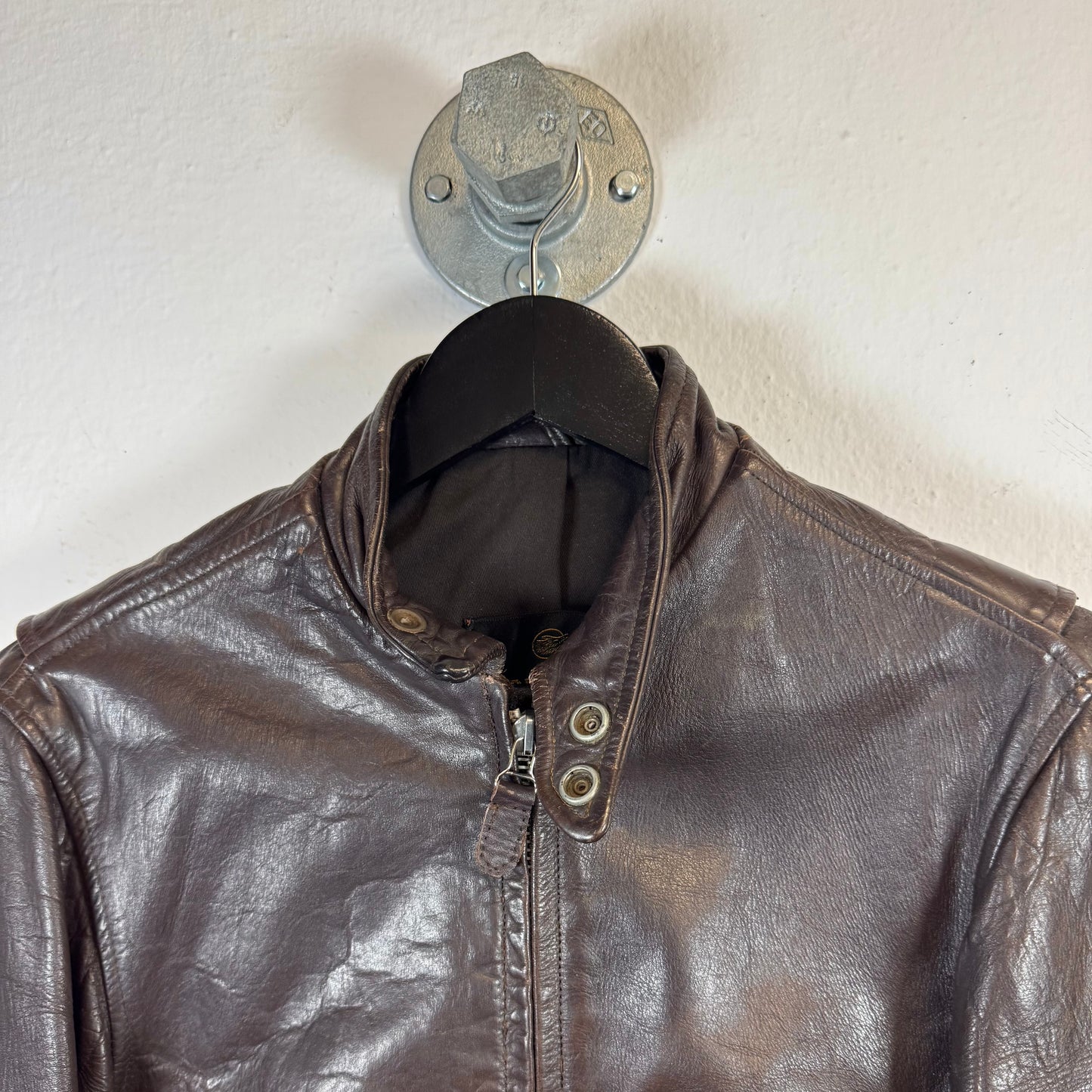 THE GUIDE MASTER BY WOLF OF BOSTON 1950S CAFE RACER LEATHER JACKET