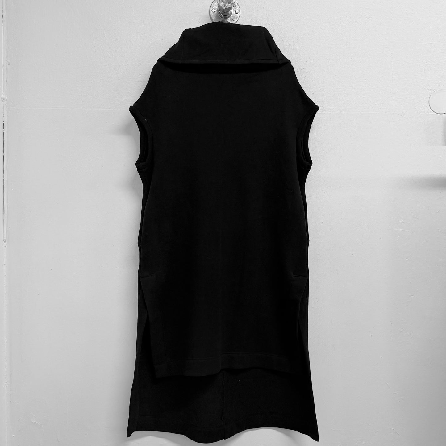 YOHJI YAMAMOTO REGULATION One Piece Sleeveless Sweatshirt