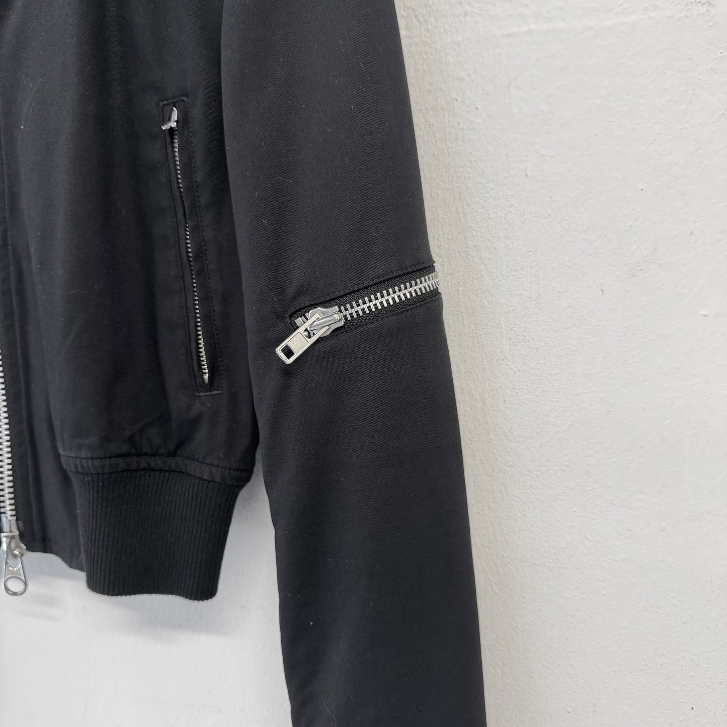 YOHJI YAMAMOTO Y3 Cropped Bomber Jacket