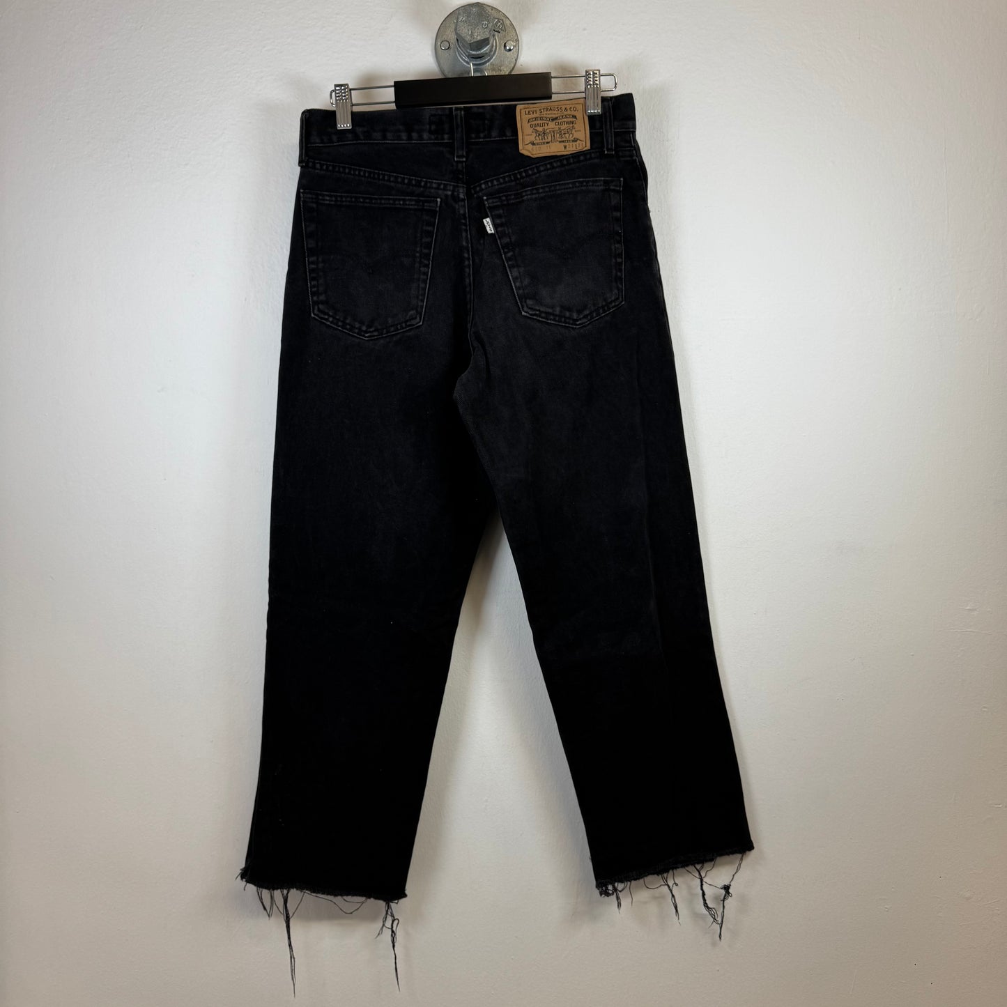 LEVIS Vintage 440 Cutoff 29”