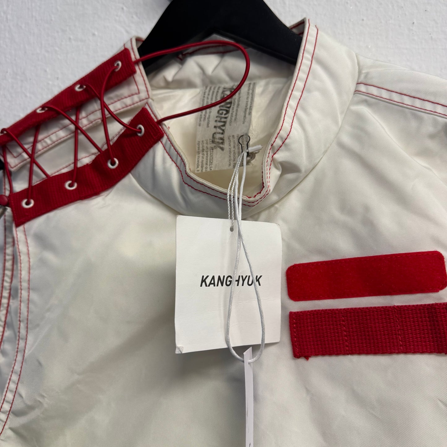 KANGHYUK Airbag Puffer Goose Down Feather Vest
