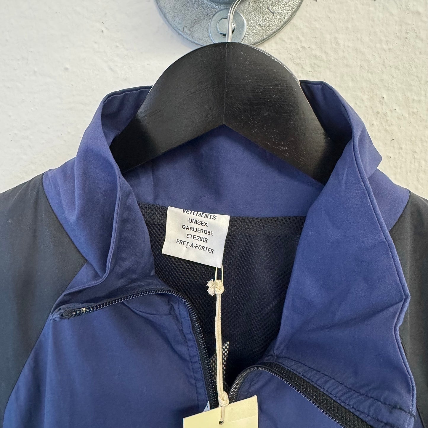 VETEMENTS by DEMNA GVASALIA SS19 Track Jacket NWT
