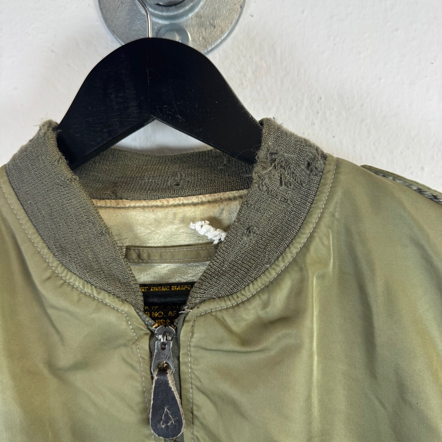AVIREX 60s L-28 USAF Vintage Bomber Jacket