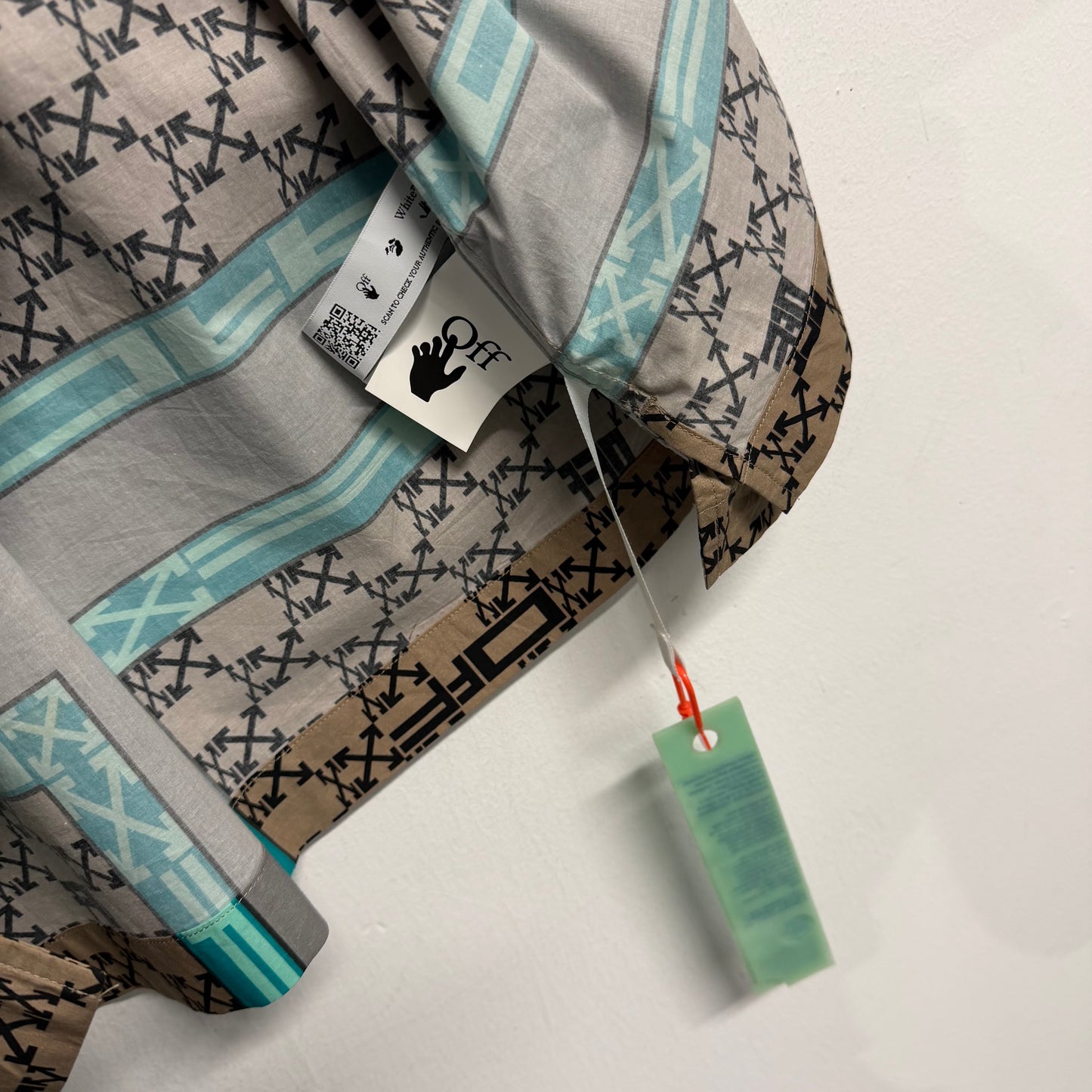 OFF-WHITE Monogram Stripe Holiday Short Sleeve Shirt