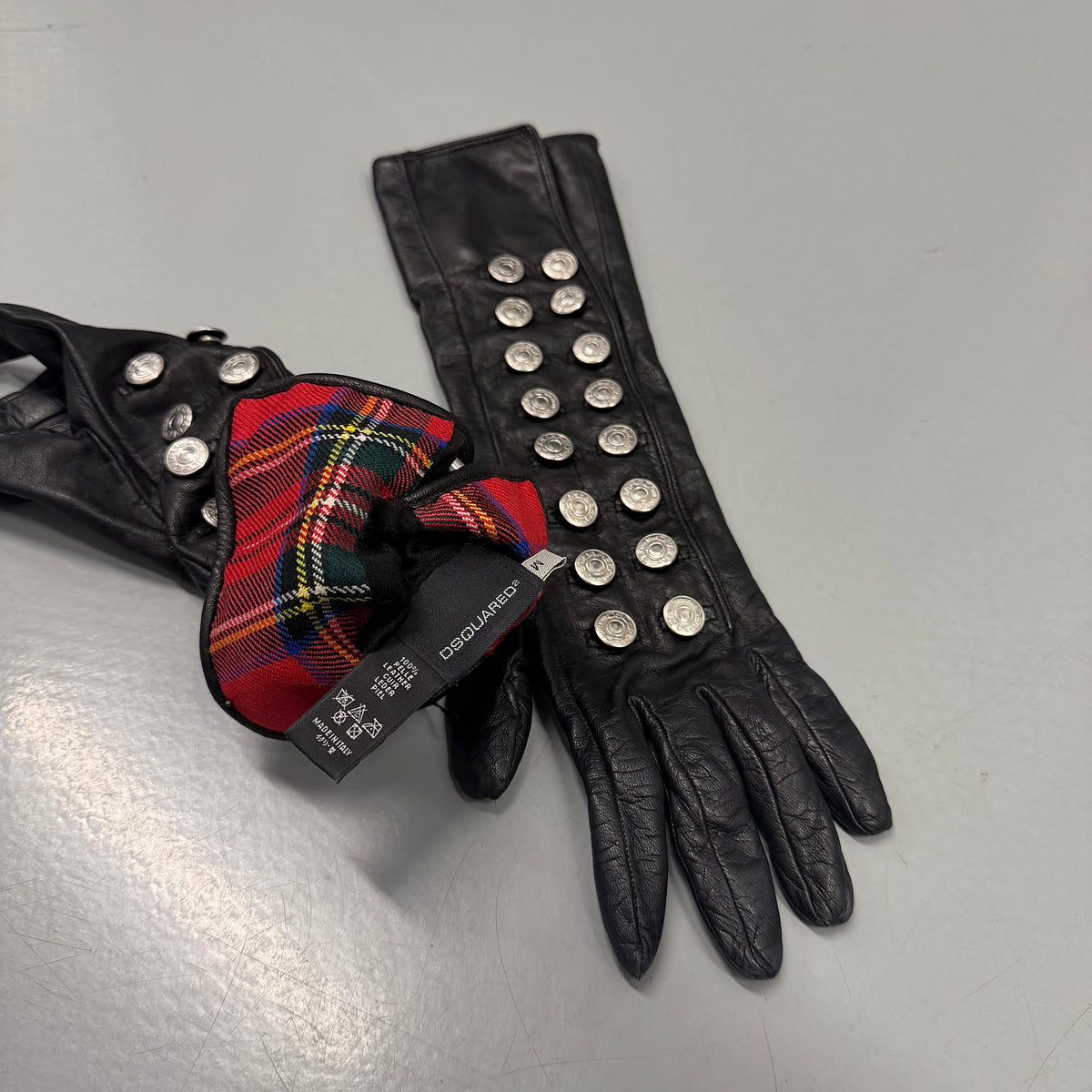 DSQUARED2 Multi-Button Long Leather Gloves
