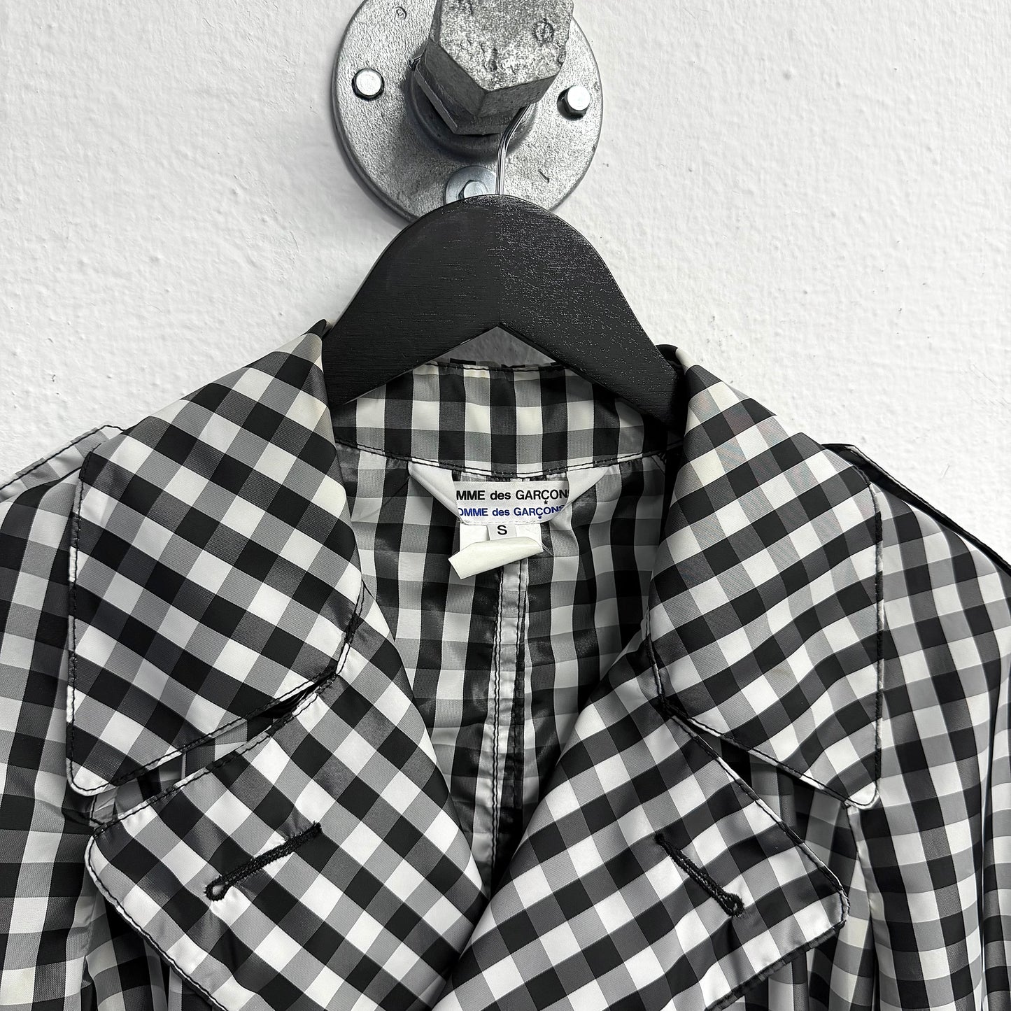 COMME DES GARÇONS Trench Coat
