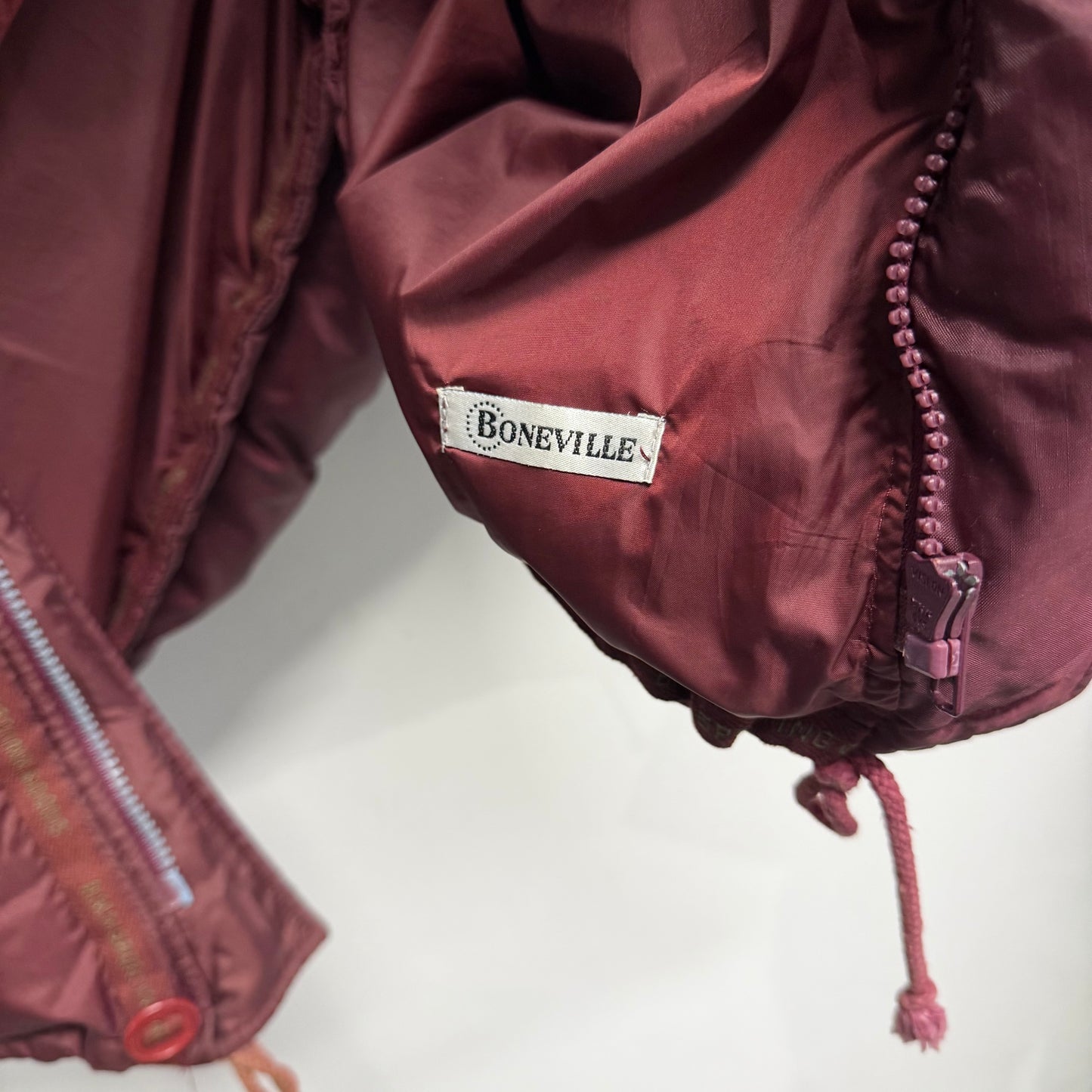 BONEVILLE B.N.V. 90s Skiwear Puffer Jacket