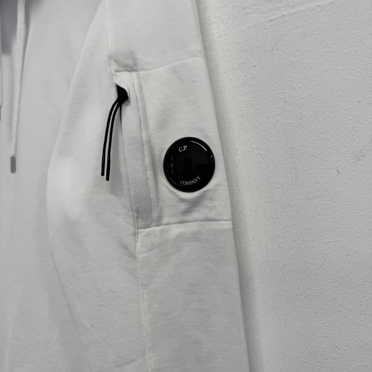 C.P. COMPANY Arm Lens White Hoodie