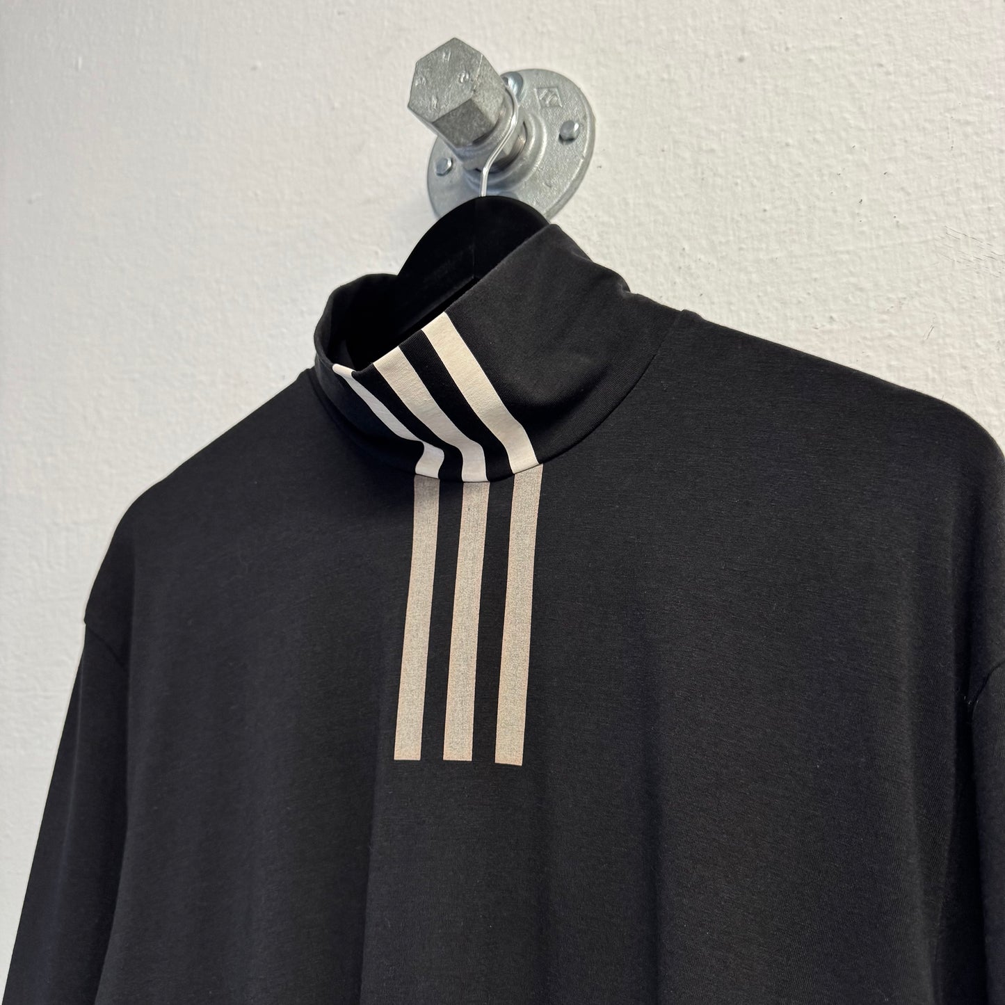 YOHJI YAMAMOTO Y-3 Stripes Turtleneck