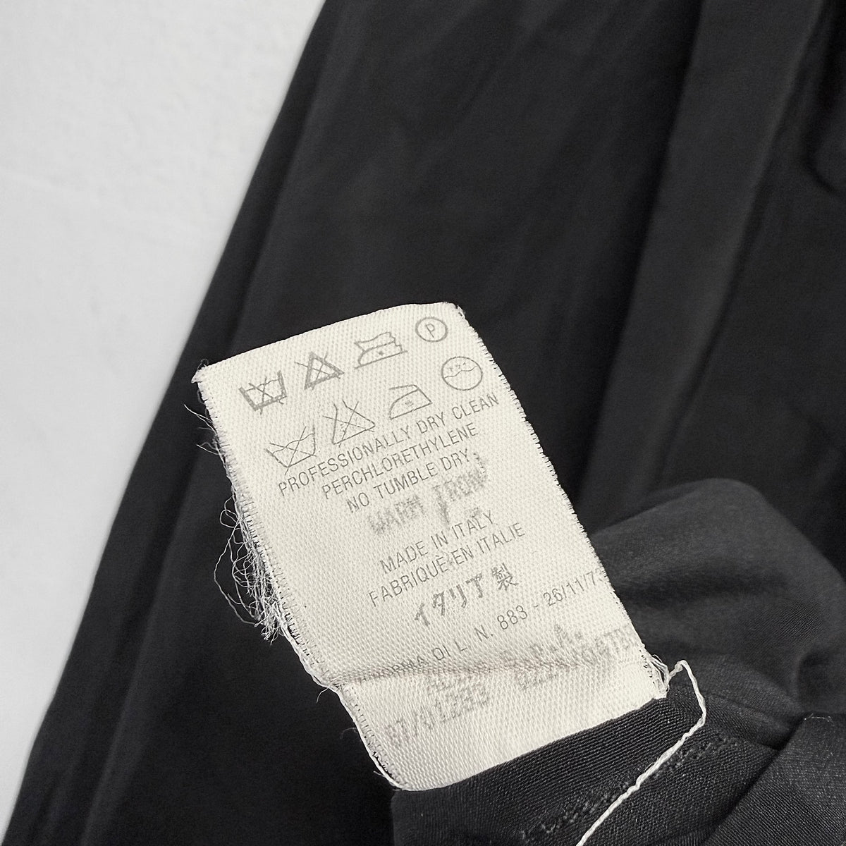 GIANNI VERSACE 1987 100% Silk High Neck Drape Top